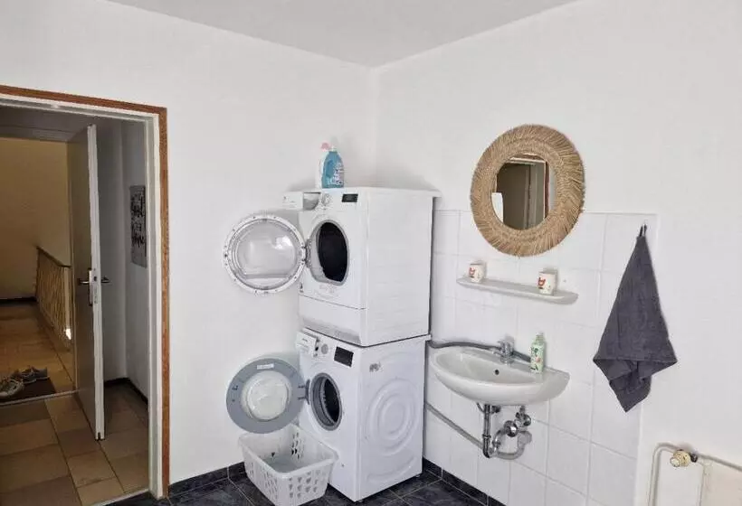 Majatalo Wohnen Am Wasserschloss Sandizell