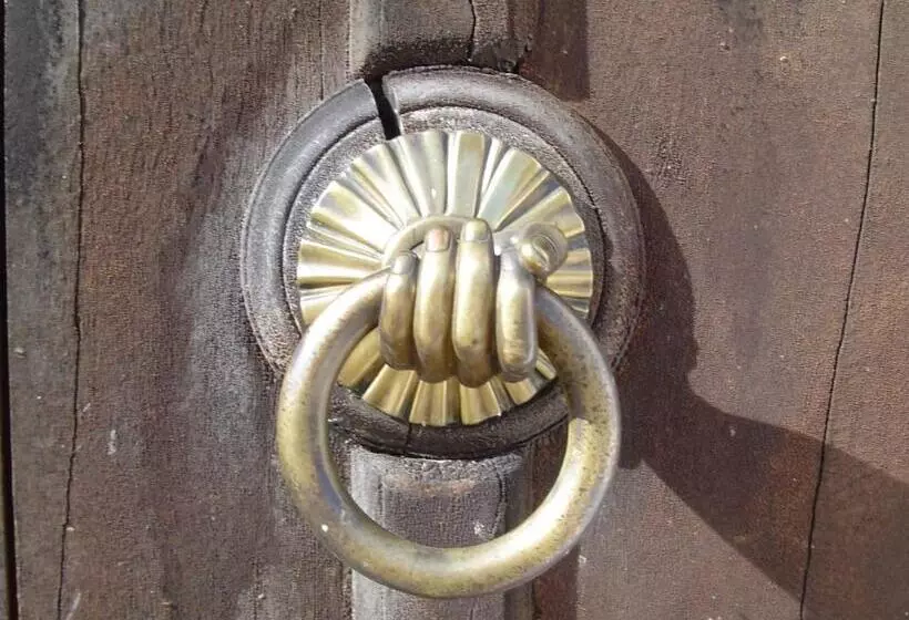 Majatalo Wohnen Am Wasserschloss Sandizell