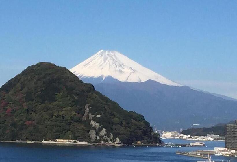 伊豆三津浜国際旅館しおさい
