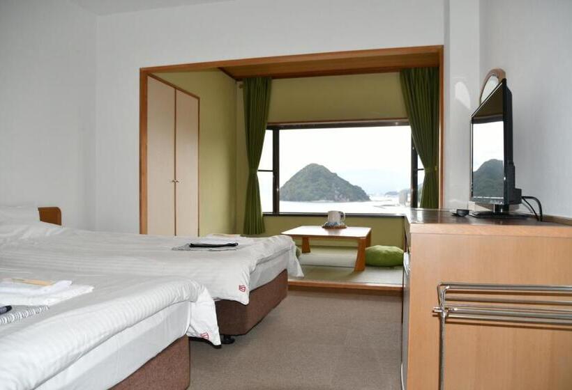 伊豆三津浜国際旅館しおさい