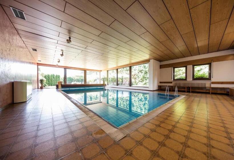 Пансион Feyerlin Rooms