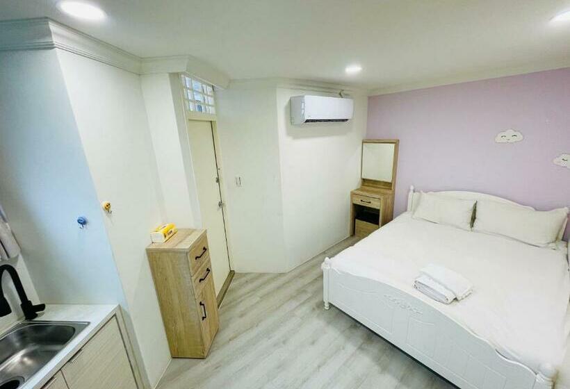 هاستل 台中 晴文旅