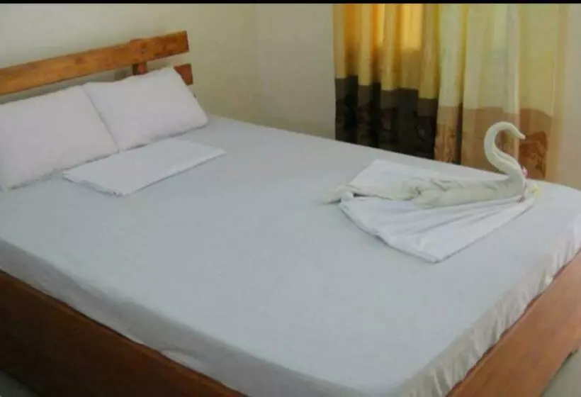 هاستل Aj Travellers Inn   Annex