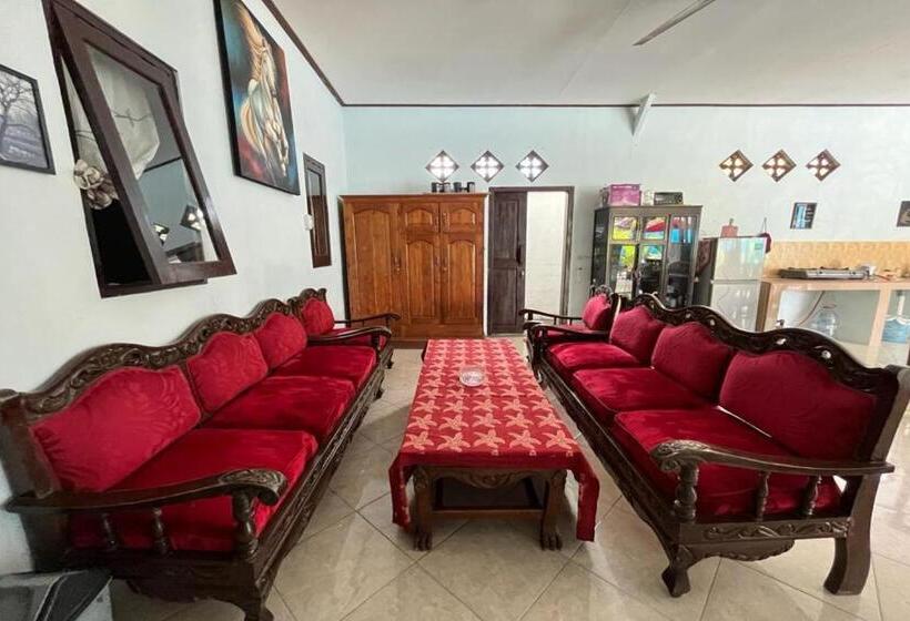 فندق Capital O 92615 Villa Utama D Alas Purwo