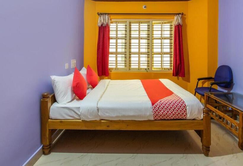 Szálloda Oyo Flagship 68124 Shangrila