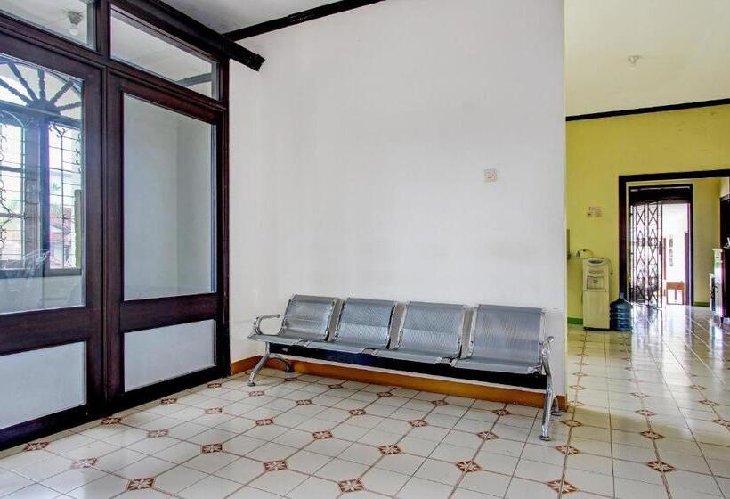 בית מלון כפרי Spot On 92623 Mw 46 Guesthouse