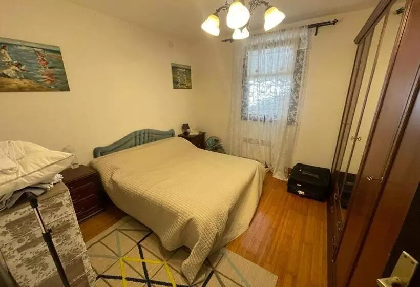 پانسیون Guest House Anna