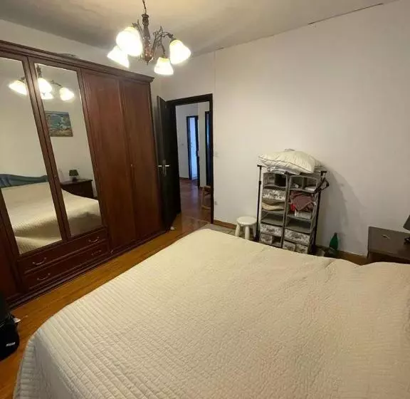 پانسیون Guest House Anna