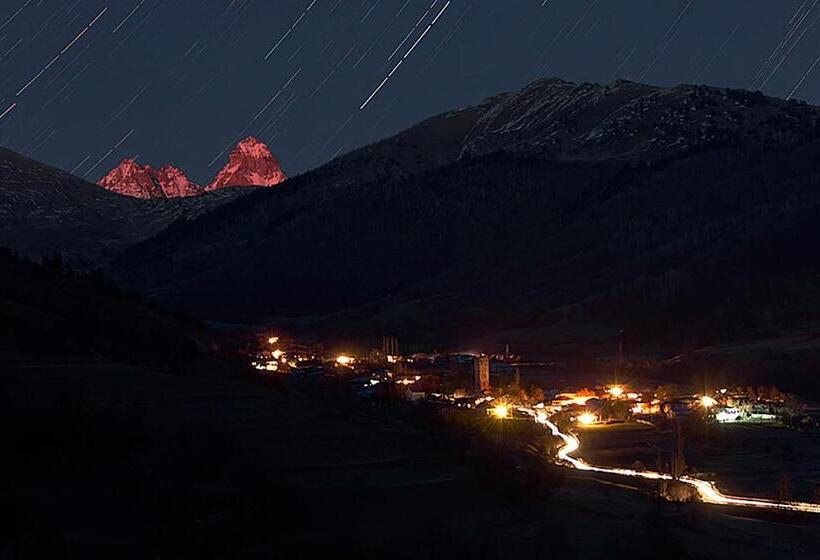 پانسیون Hanmer Guest House