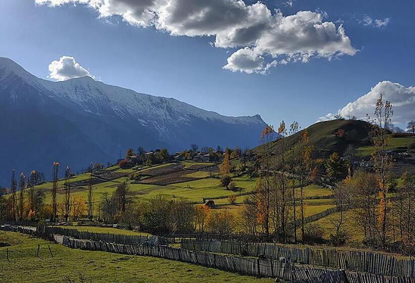 پانسیون Hanmer Guest House