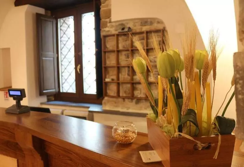 Historic Boutique Hotel Maccarunera