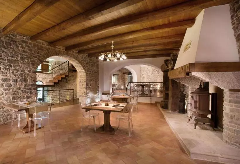 Historic Boutique Hotel Maccarunera