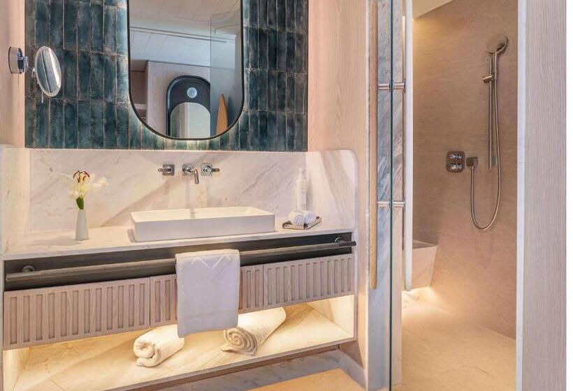 Swissotel Resort And Spa Cesme