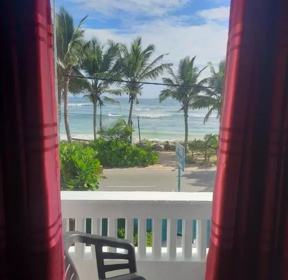White Surfing Beach Resort