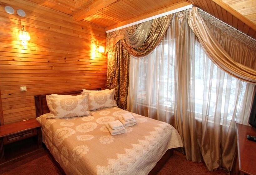 هاستل затишний готель едем