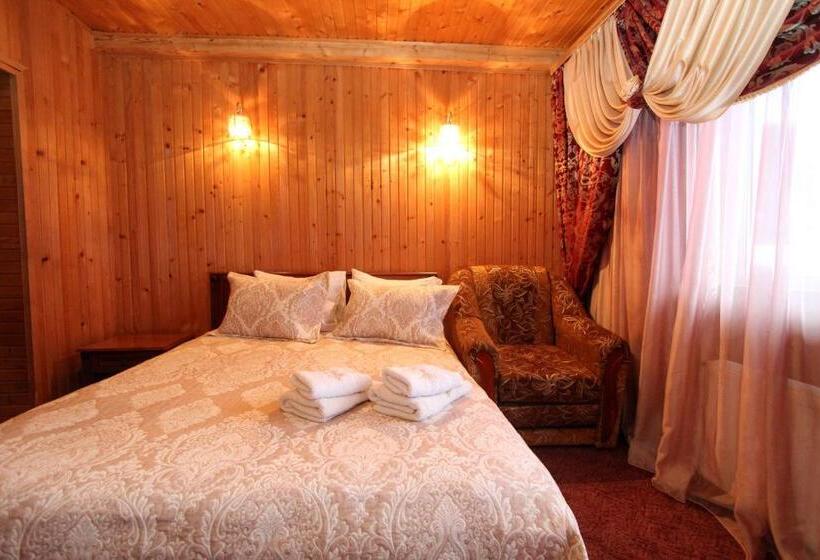 هاستل затишний готель едем