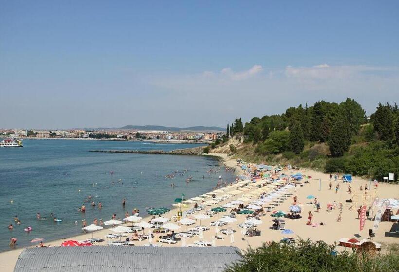 פנסיון Flowers Apartments