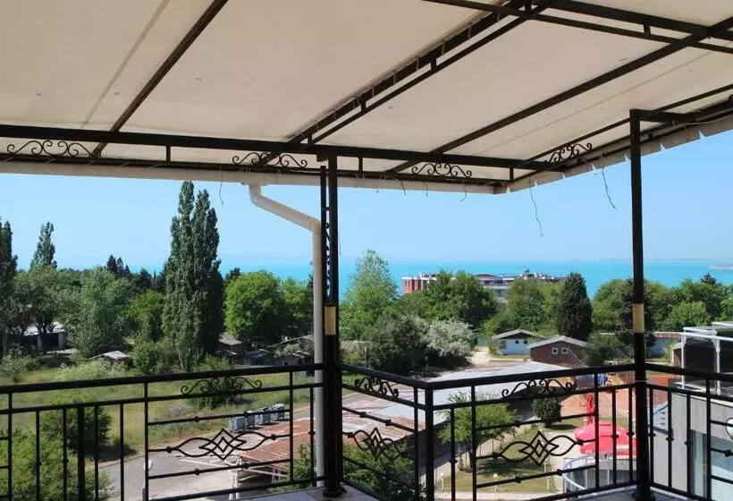 پانسیون Flowers Apartments