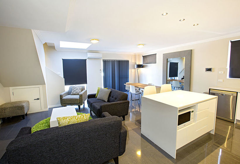 Astina Serviced Apartments - Parkside