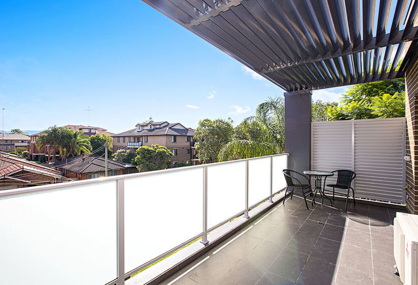 Astina Serviced Apartments - Parkside