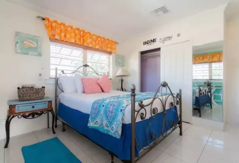 تختخواب و صبحانه Carla's Cottage
