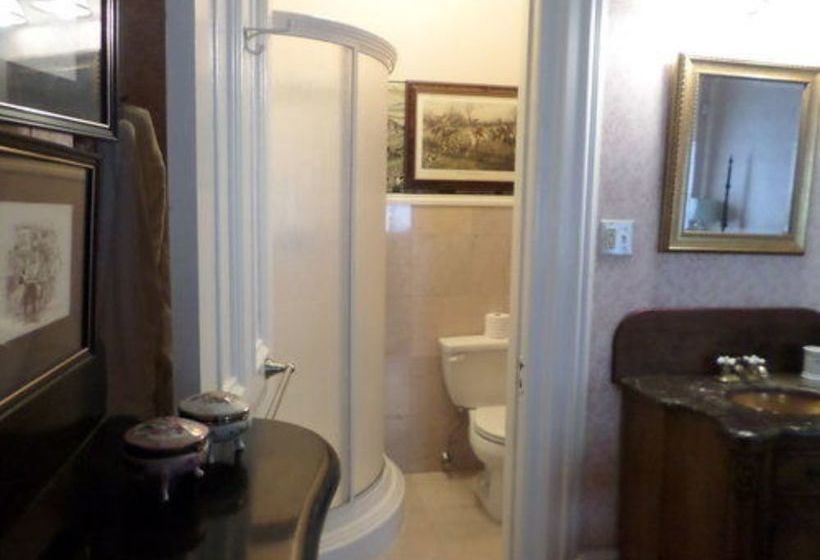 צימר Hillard House Inn