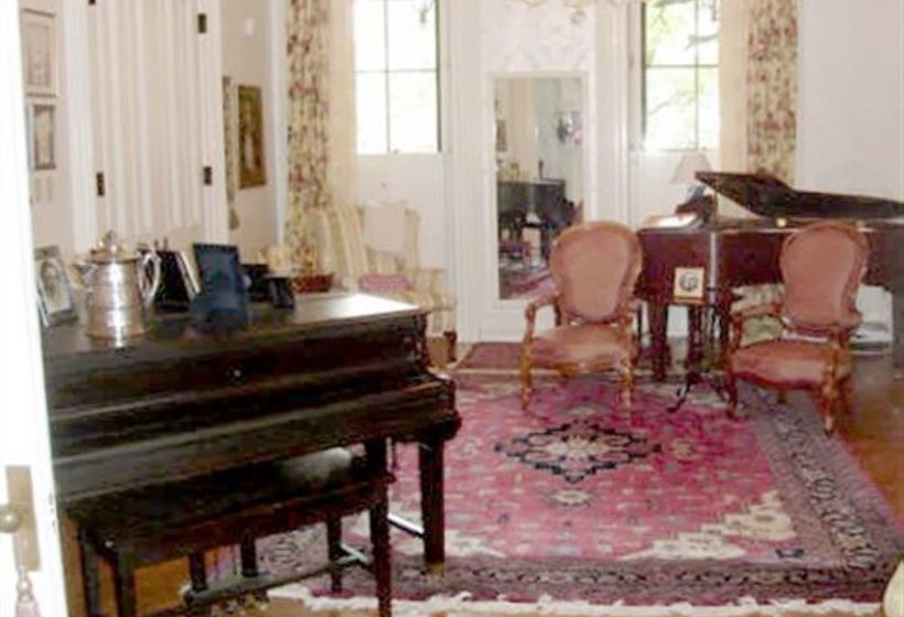 צימר Hillard House Inn