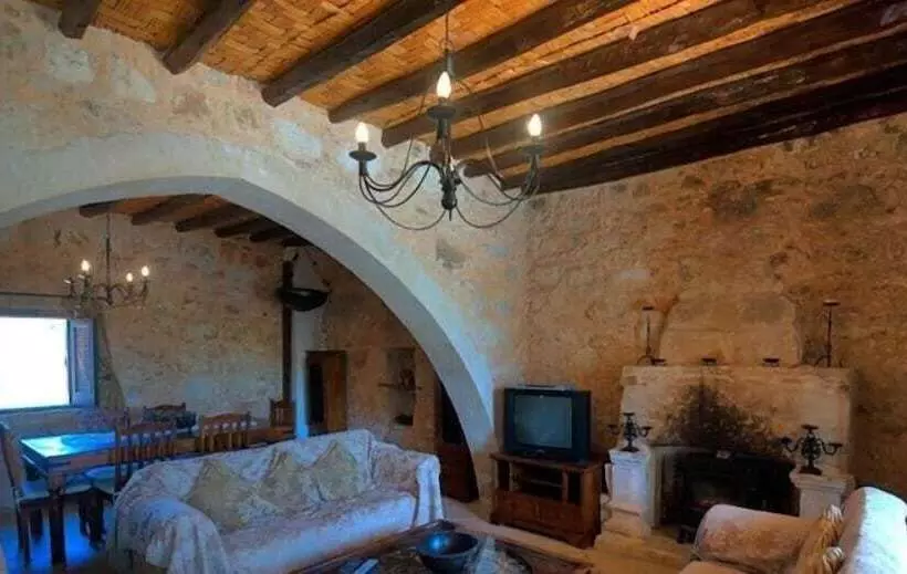 Friday's House