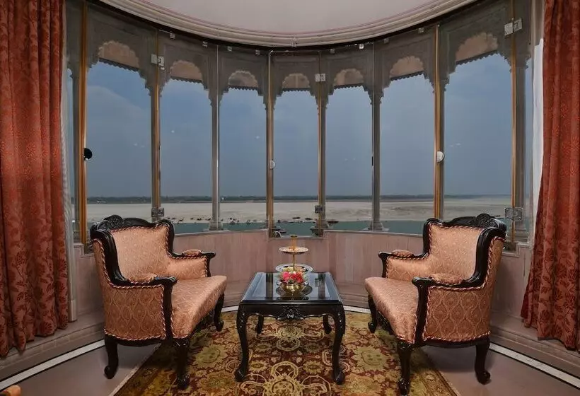 هتل Brijrama Palace, Varanasi By The Ganges