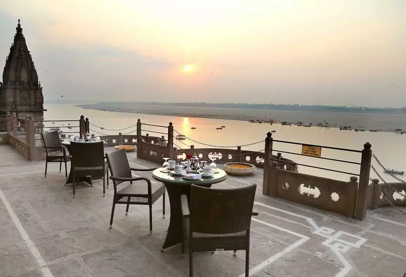 هتل Brijrama Palace, Varanasi By The Ganges
