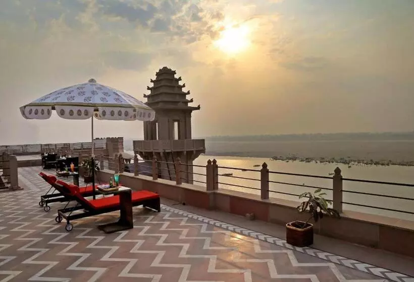 هتل Brijrama Palace, Varanasi By The Ganges