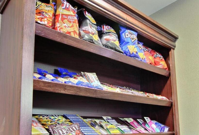 Cobblestone Hotel & Suites   Mccook