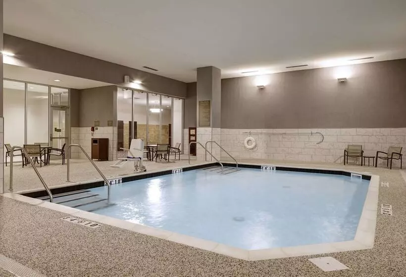 ホテル Hyatt Place St. Paul