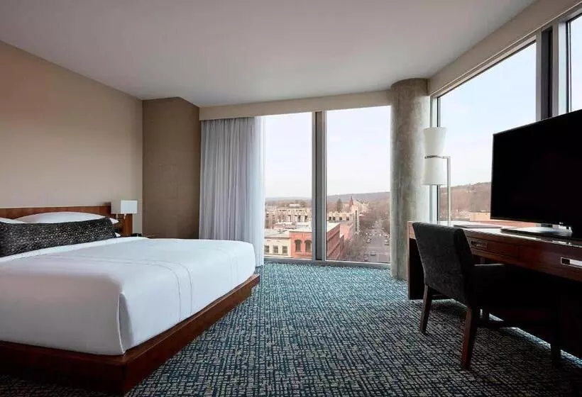 ホテル Ithaca Marriott Downtown On The Commons