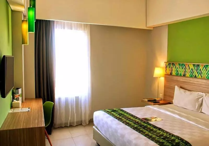 ホテル Khas Makassar