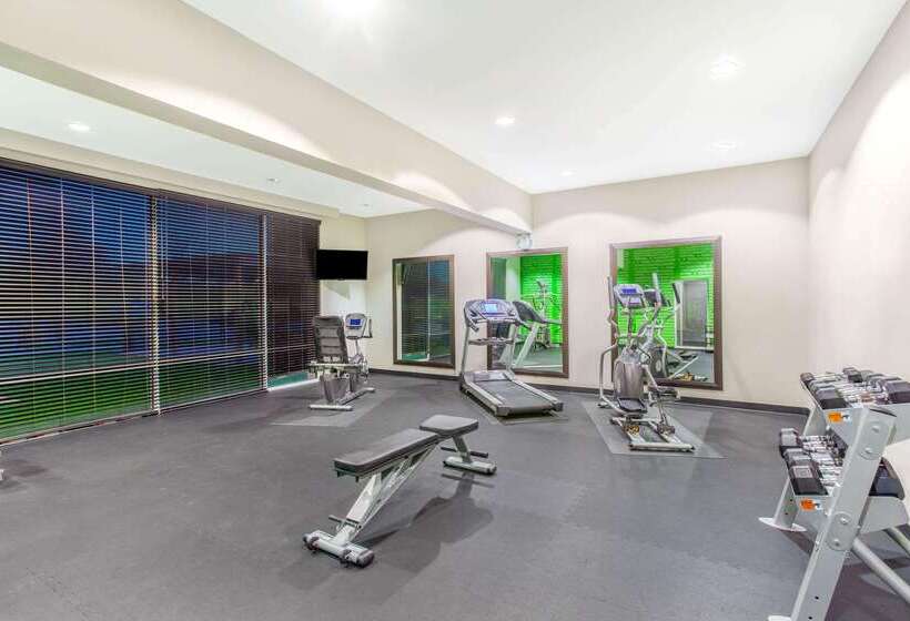 فندق La Quinta By Wyndham Luling