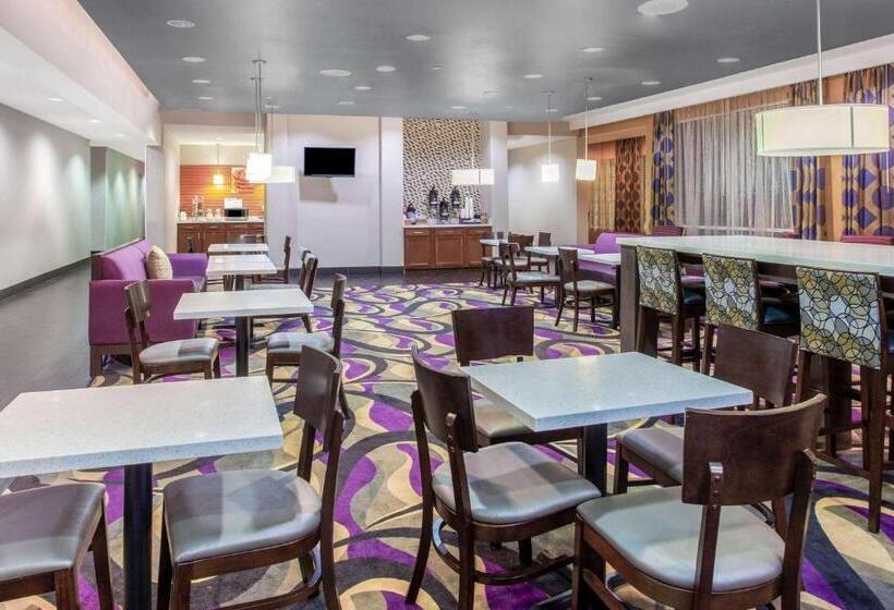 فندق La Quinta By Wyndham Luling