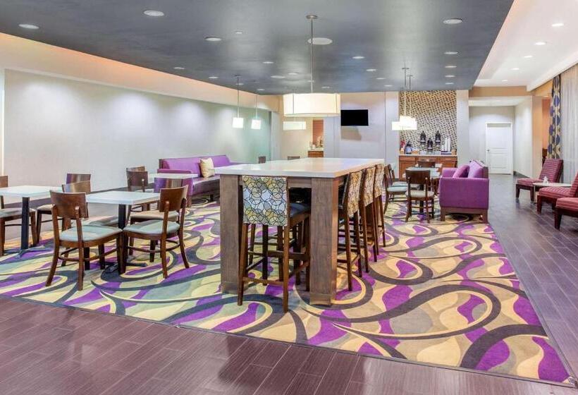 فندق La Quinta By Wyndham Luling