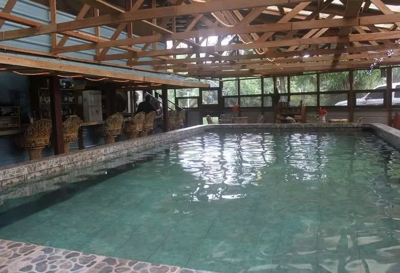 ホテル River House Lodge