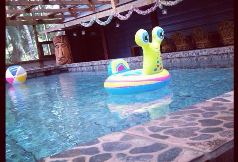 فندق River House Lodge