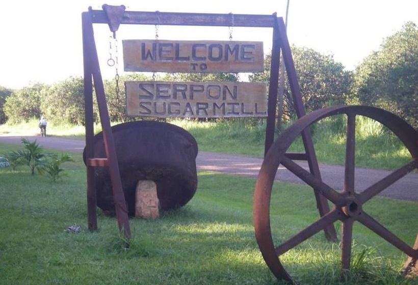 فندق River House Lodge