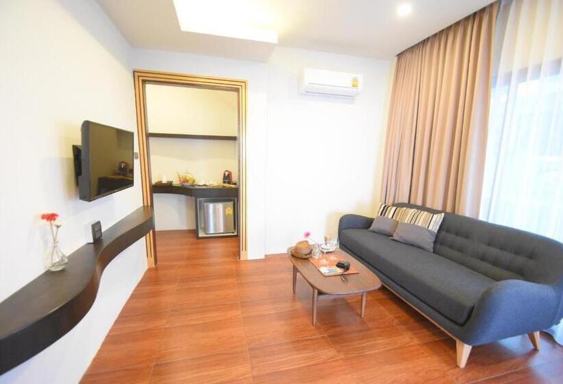 ホテル Simple Life Cliff View Resort