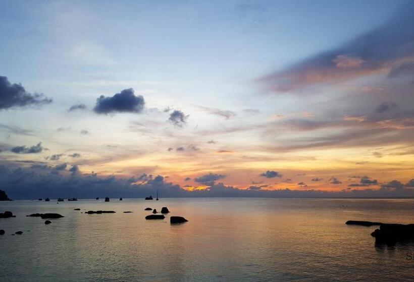 ホテル Simple Life Cliff View Resort