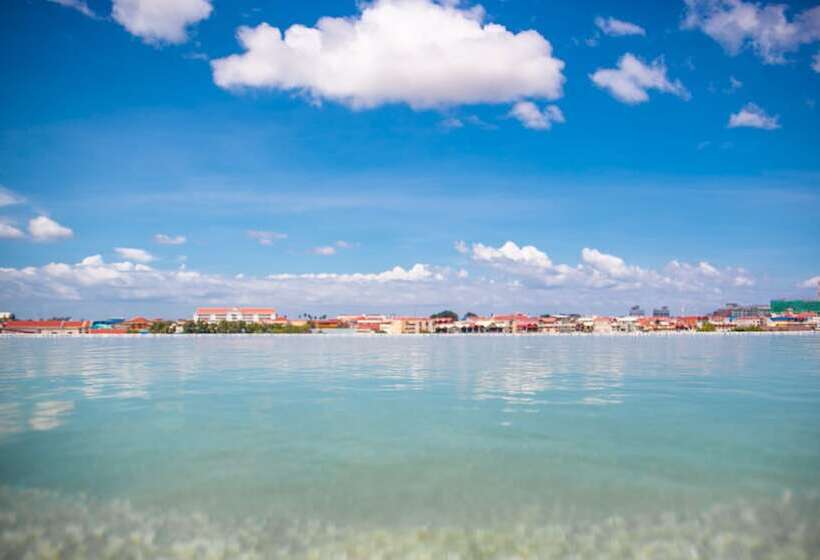 בית מלון כפרי Tamasa Service Apartment And