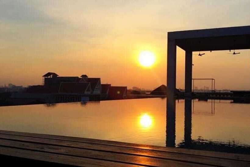 בית מלון כפרי Tamasa Service Apartment And