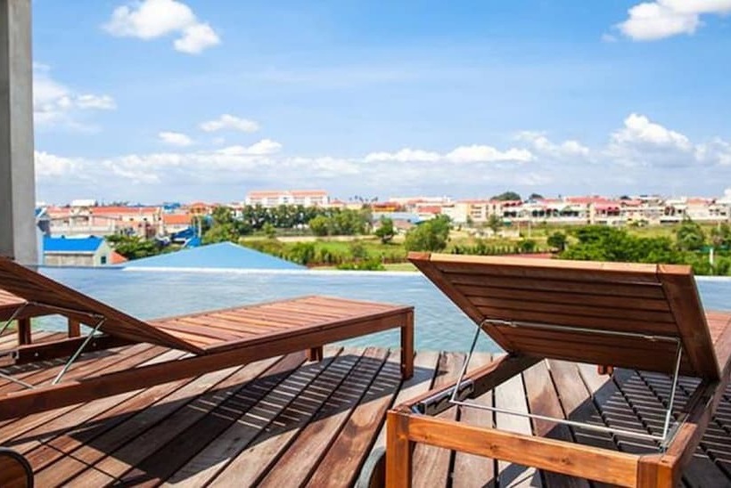 בית מלון כפרי Tamasa Service Apartment And