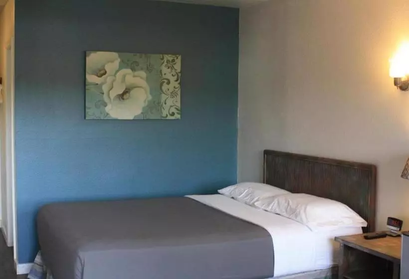Manor Lodge Motel
