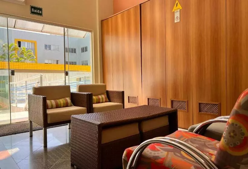 Multiparque Hplus Long Stay