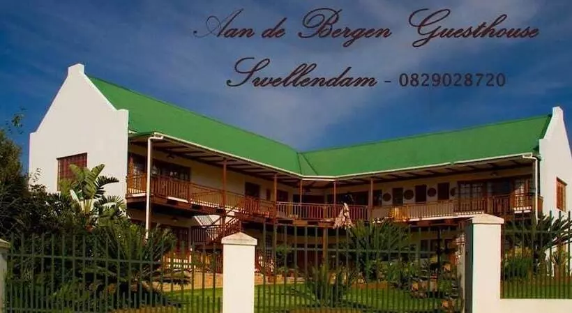 پانسیون Aan De Bergen