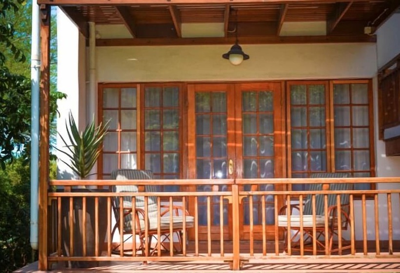 ペンション Aan De Bergen